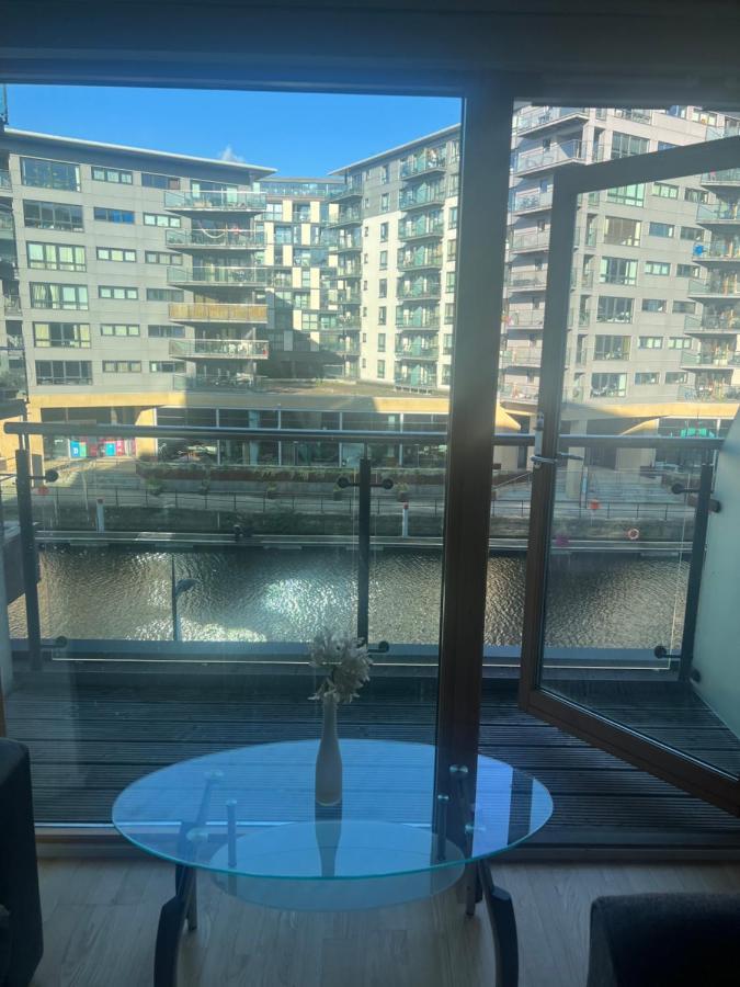 Clarance Docks Apartment Leeds  Exterior photo
